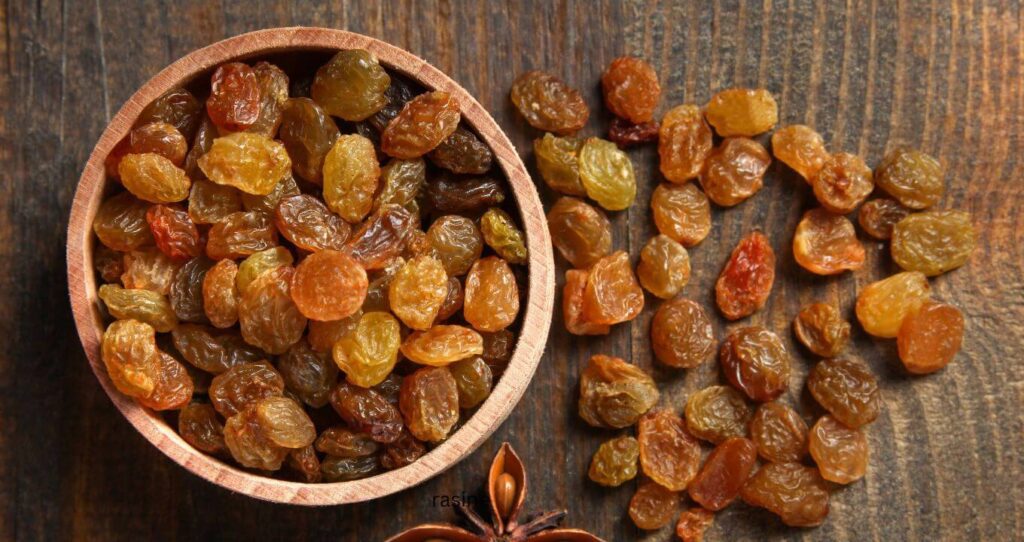 Soaked Raisins